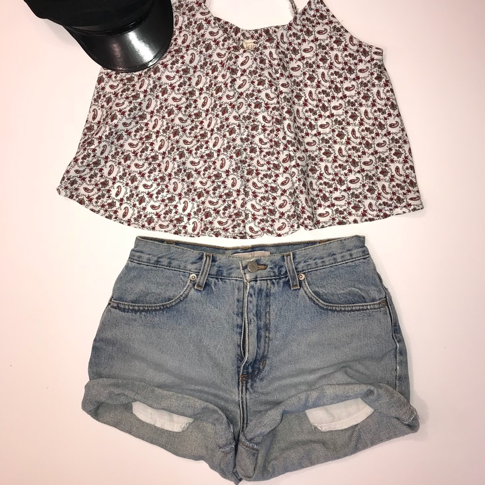 La heart tank top